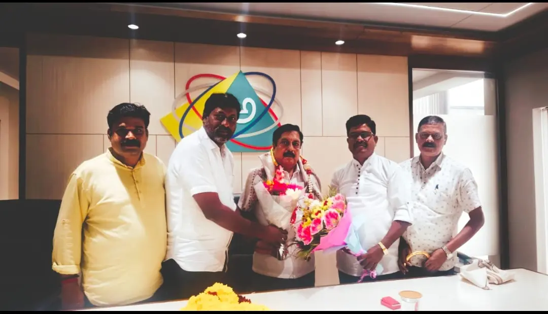 ಅಪೆಕ್ಸ್ ಬ್ಯಾಂಕ್ ನಿರ್ದೇಶಕರಿಗೆ ಶುಭ ಕೋರಿ ಸನ್ಮಾನಿಸಿದ ಉದ್ಯಮಿ ಪೊನ್ನಾಚಿ ರಂಗಸ್ವಮಿ